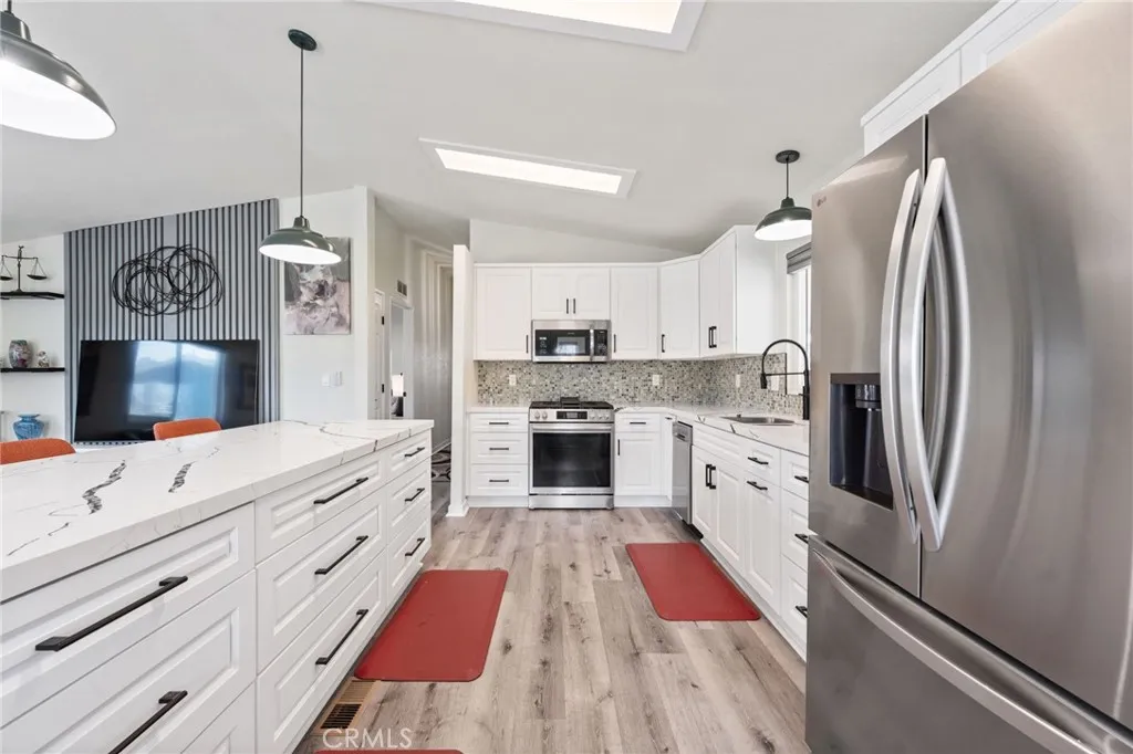 https://cdn.realtyfeed.com/cdn/127/306535923/75d5c974a78e2d9feb39226e442e8adb.webp