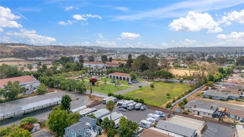https://cdn.realtyfeed.com/cdn/127/306535923/f82c78ddd68faa15dfdaf2f9acca01c7.webp
