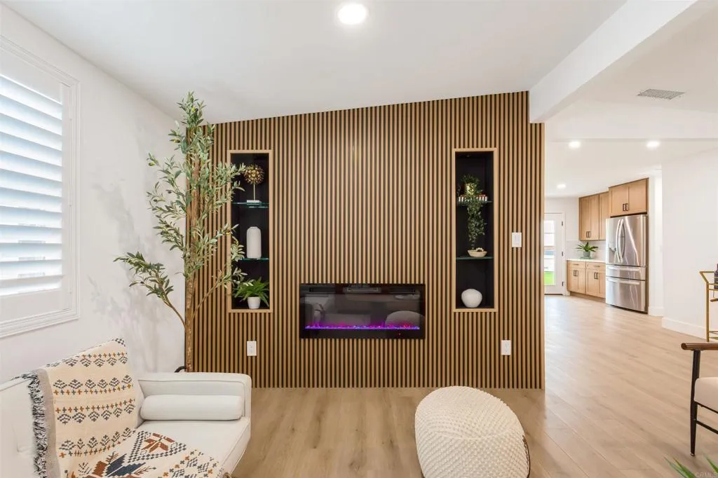 https://cdn.realtyfeed.com/cdn/127/306535960/823b89a7102752a63ab0d2c76038b4c5.webp