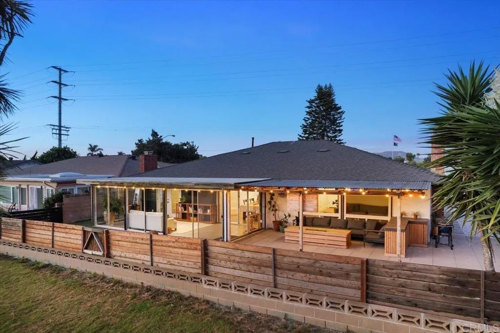 https://cdn.realtyfeed.com/cdn/127/306535986/190e955525e068466eb9d5a1a63fb91f.webp