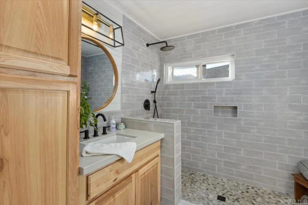 https://cdn.realtyfeed.com/cdn/127/306535986/31773a5ad10954b57a1c54e2cee408de.webp
