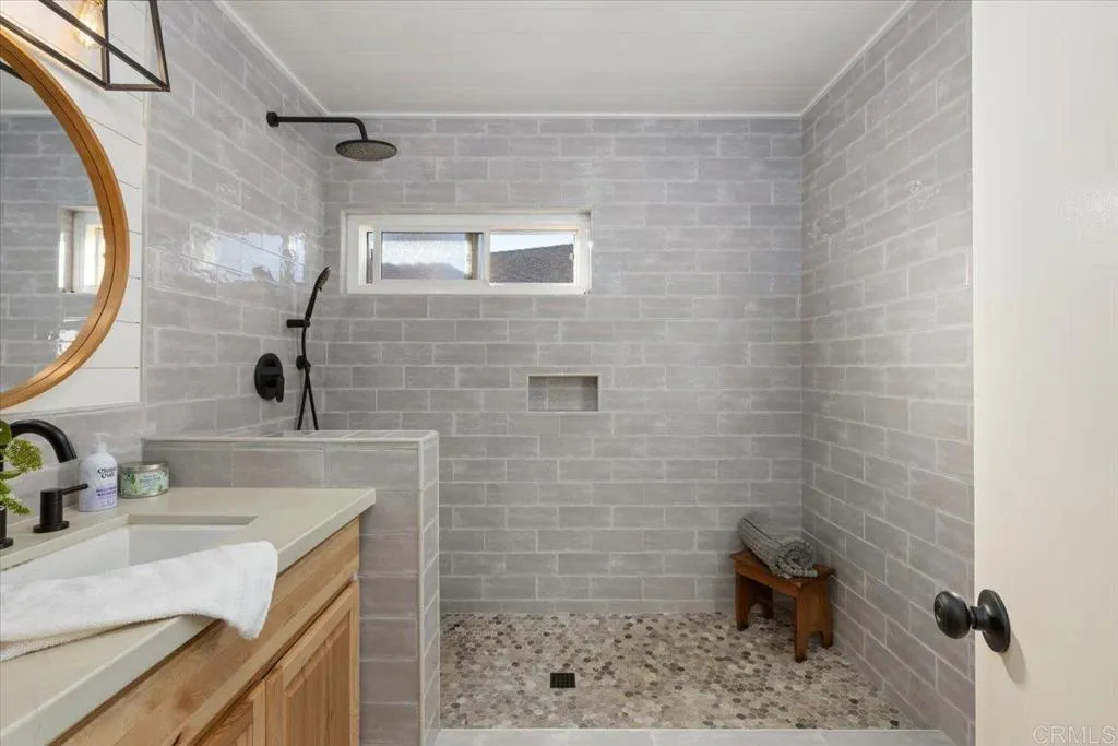 https://cdn.realtyfeed.com/cdn/127/306535986/8174c56052753104996a56738e8d31b9.webp