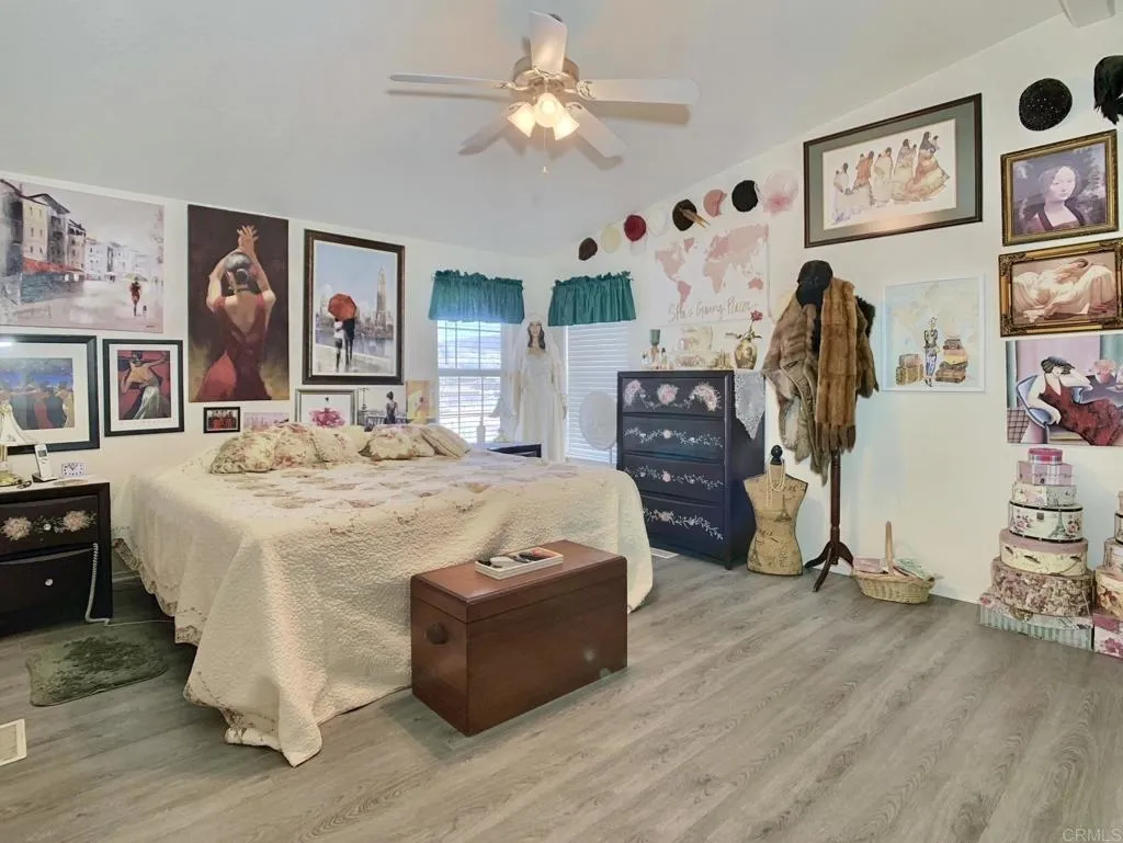 https://cdn.realtyfeed.com/cdn/127/306536057/33af286e9ce661329d88ab5481f518ca.webp