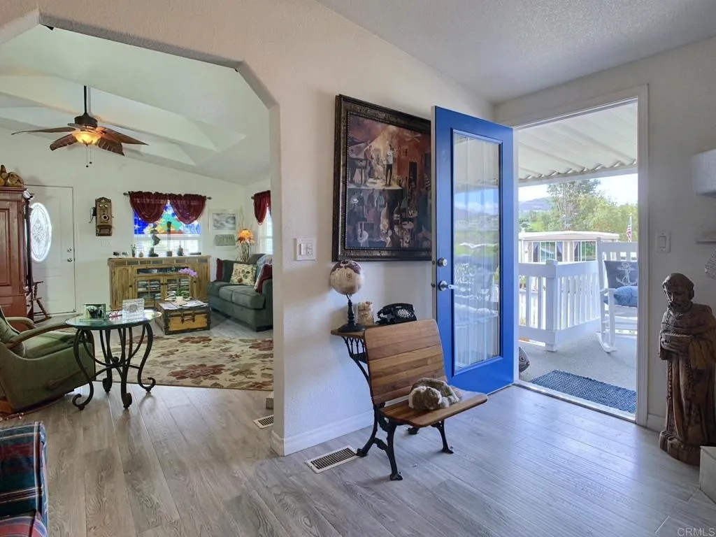 https://cdn.realtyfeed.com/cdn/127/306536057/48c27553db7d0cc3e0ef988592783b76.webp