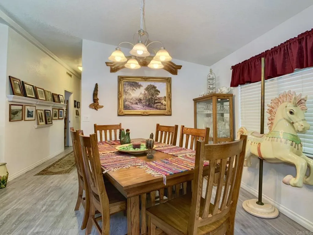 https://cdn.realtyfeed.com/cdn/127/306536057/f4d41f1bbec0eadf8a6c060b6cd2a2bb.webp