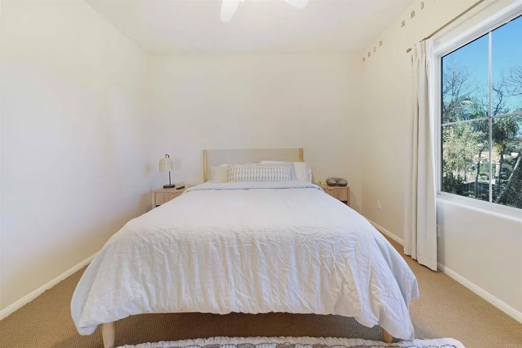 https://cdn.realtyfeed.com/cdn/127/306536066/320c0061f2f08c7c68500a3ffdb4ded7.webp