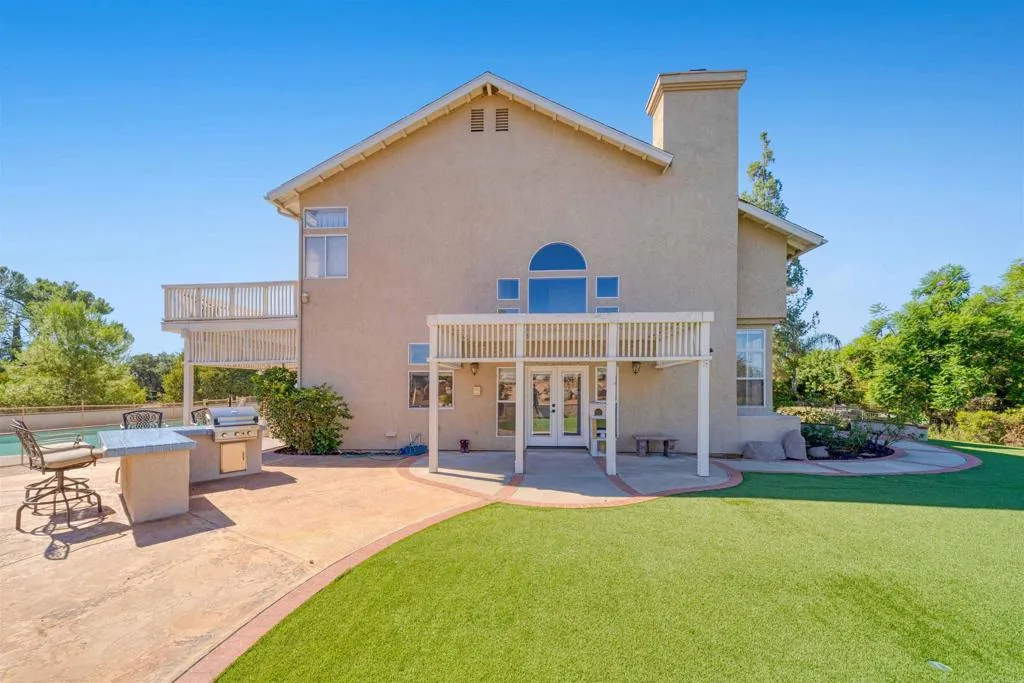 https://cdn.realtyfeed.com/cdn/127/306536066/61a35c536a49c5d15eb12ee1b34dfef1.webp