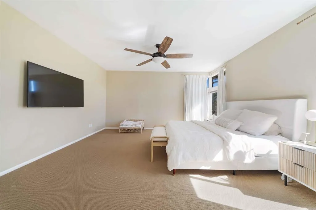 https://cdn.realtyfeed.com/cdn/127/306536066/c2762254ac1dfbe7b7e093d47245c8e1.webp