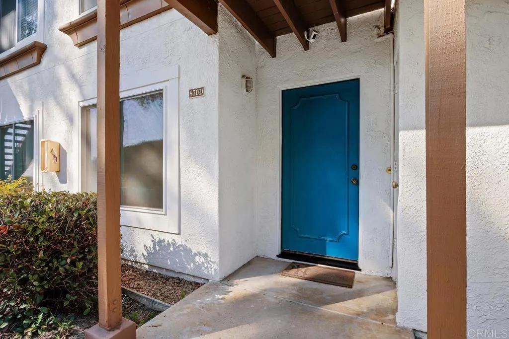 https://cdn.realtyfeed.com/cdn/127/306536067/d4ef50af1214bfe065522530738a0a17.webp