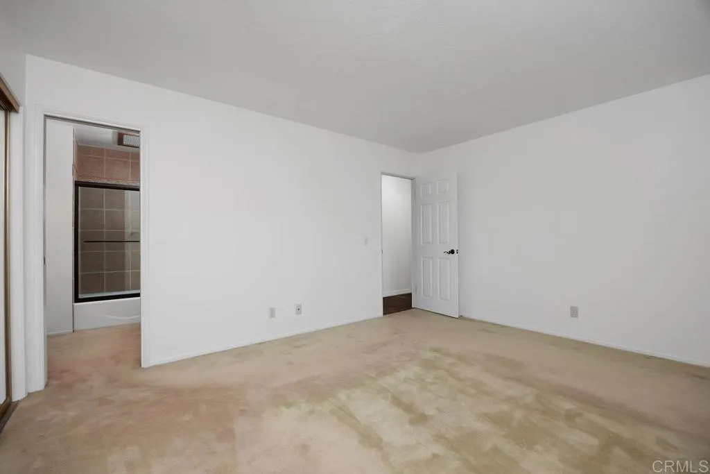 https://cdn.realtyfeed.com/cdn/127/306536071/0b3fe36987933bd5a5005bcb0f8b5e87.webp