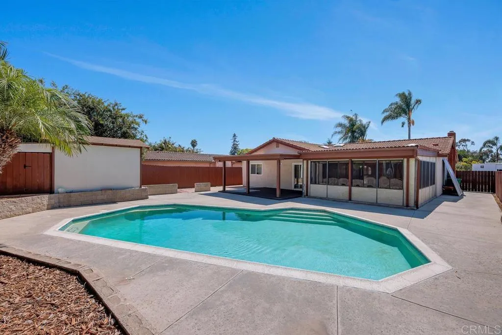 https://cdn.realtyfeed.com/cdn/127/306536071/0dde9d363b938b7157c50e36c9c8fae2.webp