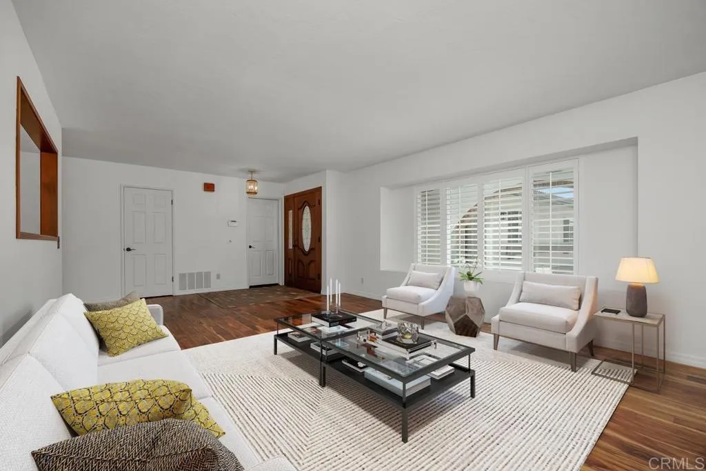 https://cdn.realtyfeed.com/cdn/127/306536071/861fe72c6bfe3c7f77012c0a5a3ff797.webp