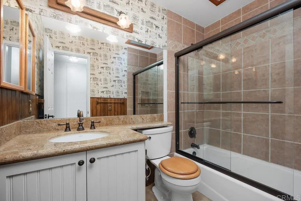 https://cdn.realtyfeed.com/cdn/127/306536071/dd355a18ab109980aa35b83d2026a4b1.webp
