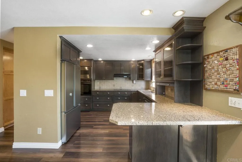 https://cdn.realtyfeed.com/cdn/127/306536072/4d6a18d04fc309e713782c6cbfad8267.webp
