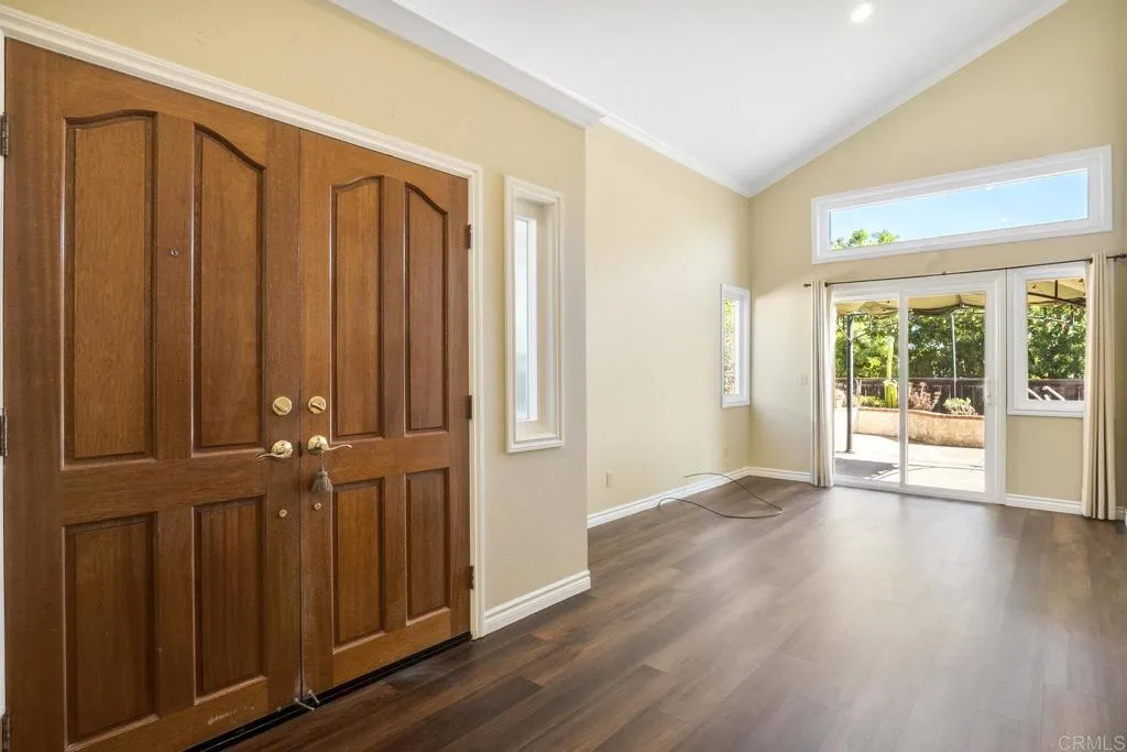 https://cdn.realtyfeed.com/cdn/127/306536072/7dec29692ad776c94b4047bd8ed3ab0f.webp