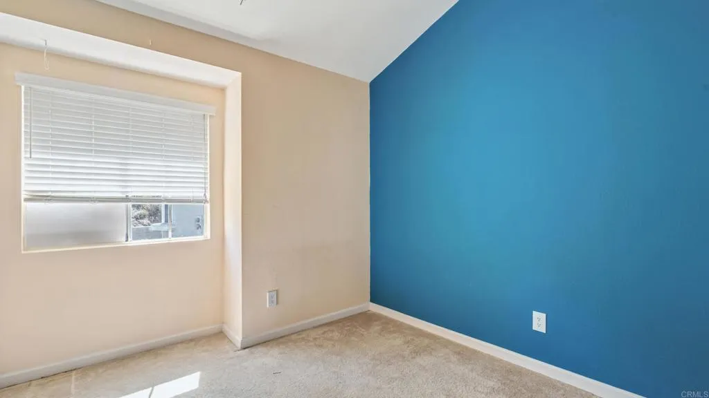 https://cdn.realtyfeed.com/cdn/127/306536074/84c9afc7471bf6bf7d3bf7bf47407478.webp