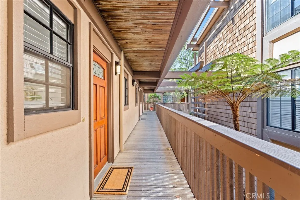 Photo #14: IG25199049 Listing: Photo #14