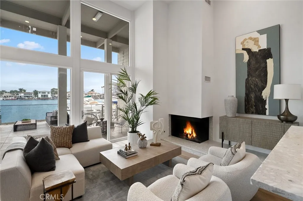 16449  Wimbledon Lane