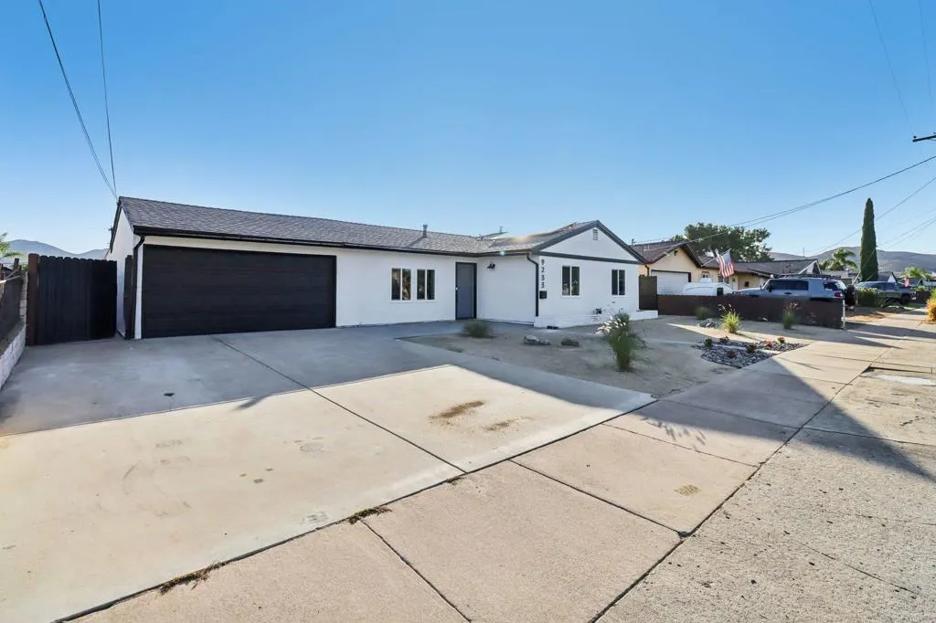 https://cdn.realtyfeed.com/cdn/127/306536184/58715694fbe5db1c11a9e6c7447fbf74.webp