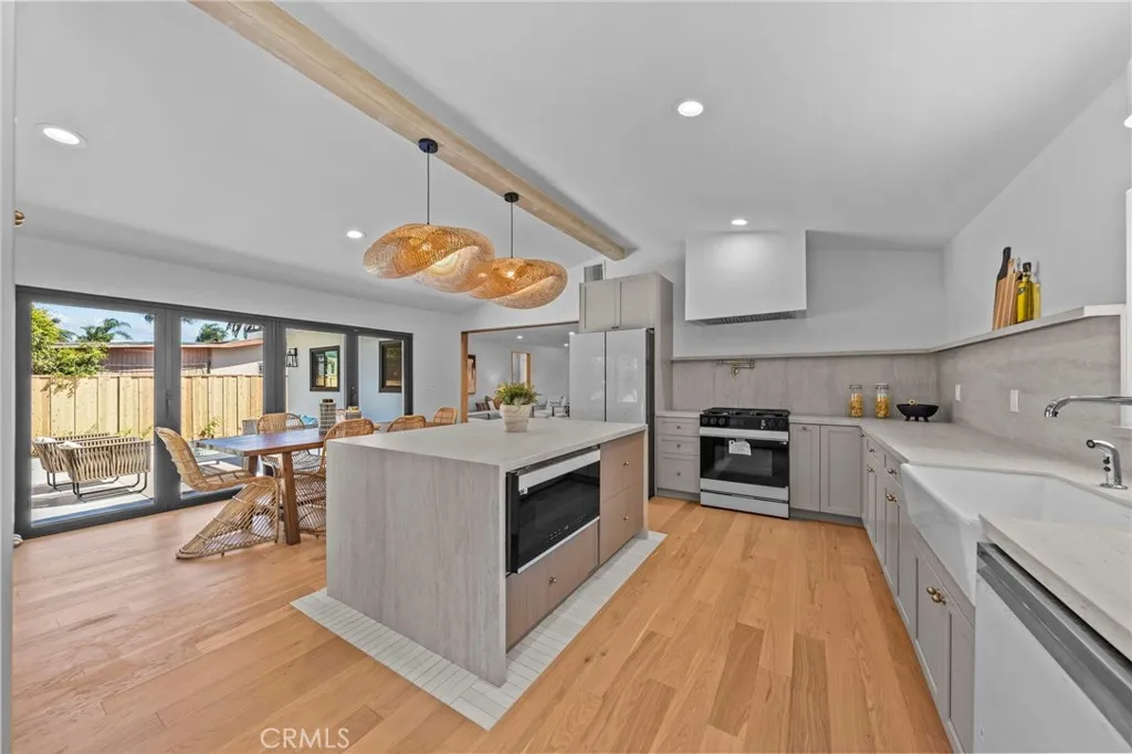 https://cdn.realtyfeed.com/cdn/127/306536186/e712f6a083c6068f5f364887e168cfd1.webp