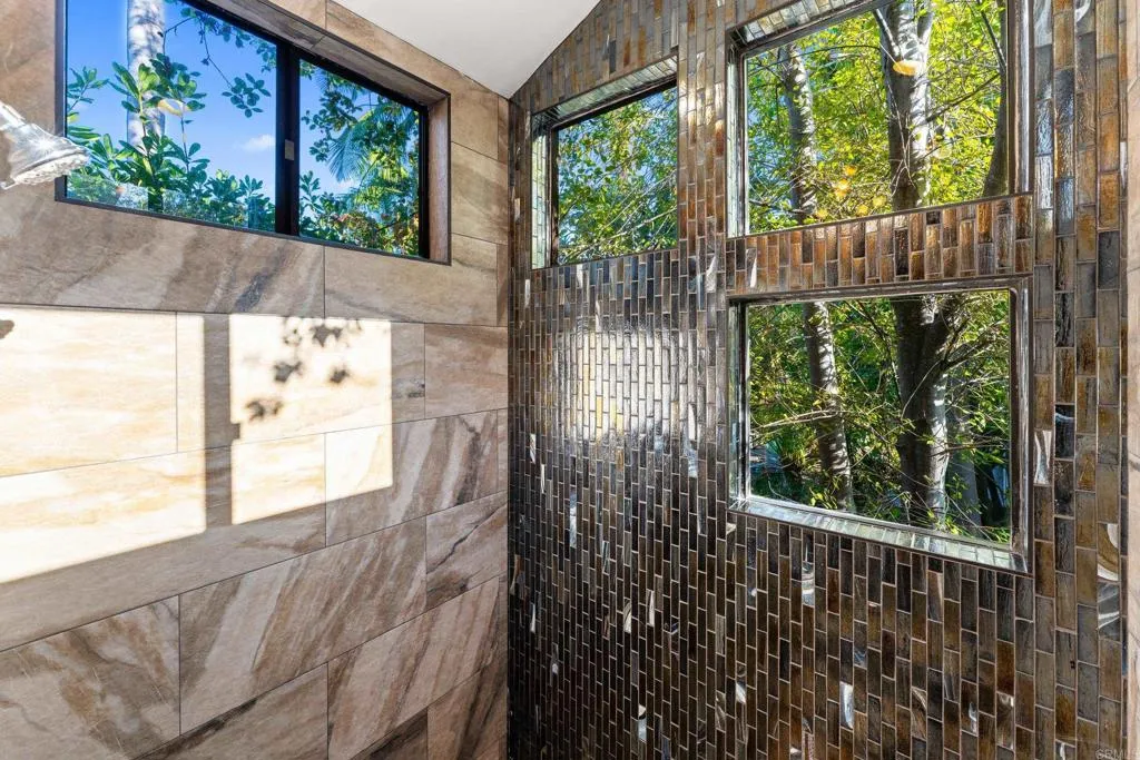 https://cdn.realtyfeed.com/cdn/127/306536223/a16be647503dec4af5d9a2cd3c468a7a.webp