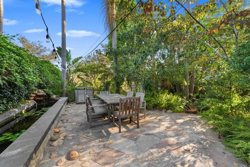 https://cdn.realtyfeed.com/cdn/127/306536223/b811ad79ac92d13abb050e674652a8fe.webp