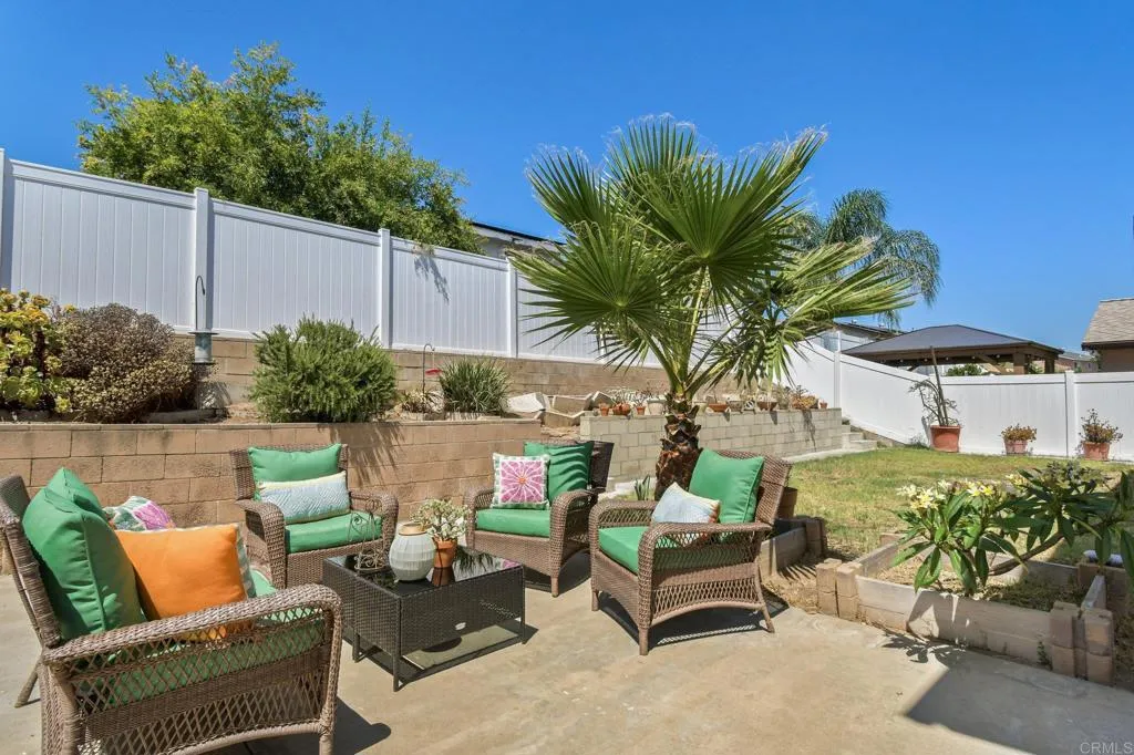 https://cdn.realtyfeed.com/cdn/127/306536226/0bdd35babc9becc220d4969db420697b.webp