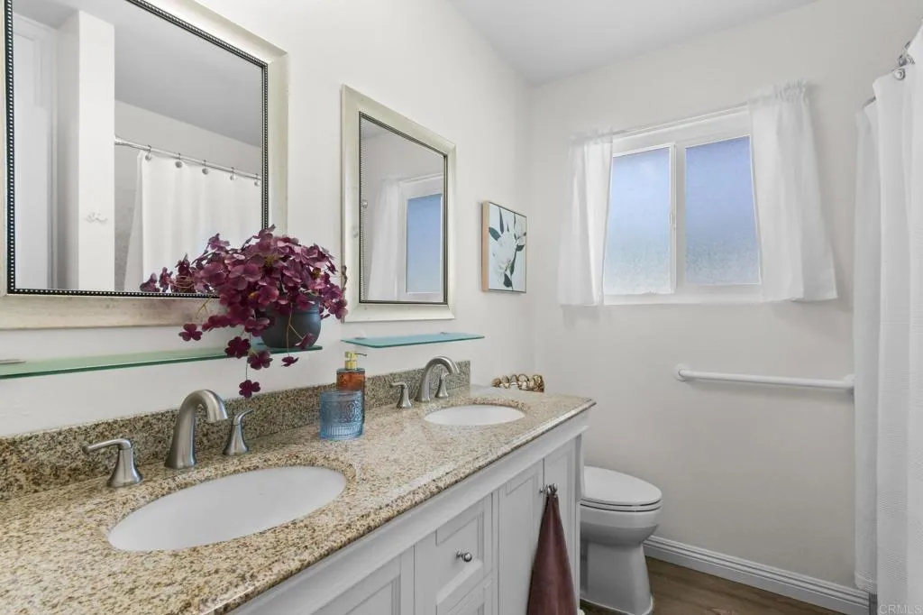 https://cdn.realtyfeed.com/cdn/127/306536226/53bb3b817f814f53197723b976cfef08.webp