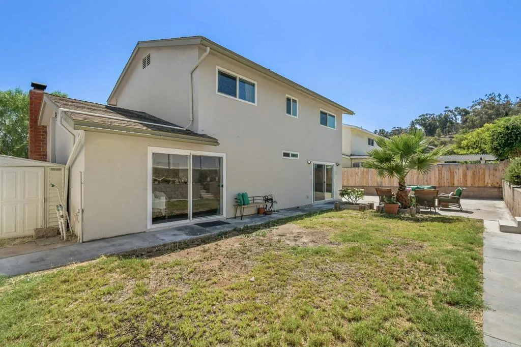 https://cdn.realtyfeed.com/cdn/127/306536226/614b2f349aff5ec56de7cca82f5ed2cc.webp