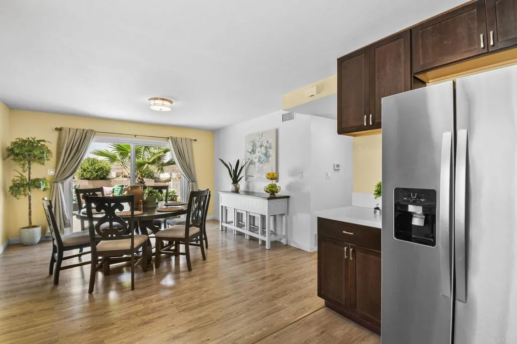 https://cdn.realtyfeed.com/cdn/127/306536226/f40810f3463aad5248b0b1864f12f28e.webp