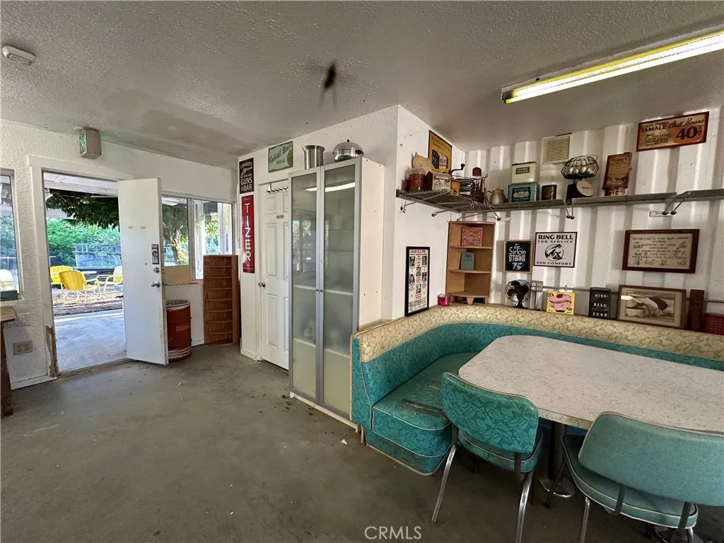 https://cdn.realtyfeed.com/cdn/127/306536256/9897241d07812dafea3b3440fdd14617.webp