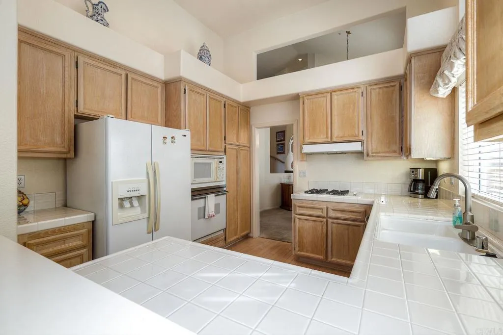 https://cdn.realtyfeed.com/cdn/127/306536289/7ea51a86647b2d5b6dd080490f694b99.webp