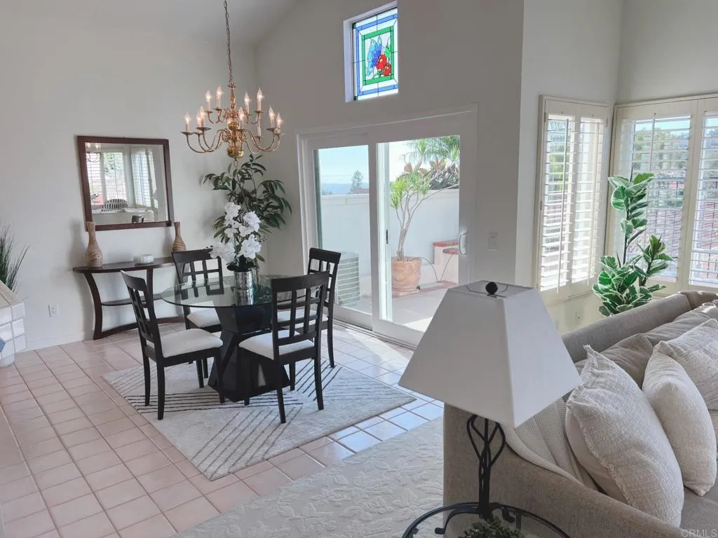 https://cdn.realtyfeed.com/cdn/127/306536303/32a94e537fded378242632dfbb5ff493.webp