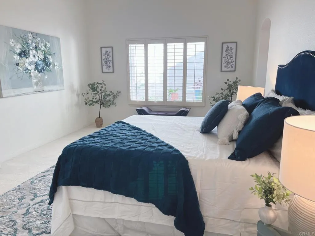 https://cdn.realtyfeed.com/cdn/127/306536303/89de833365aa7f6465c9b2a974bf9592.webp