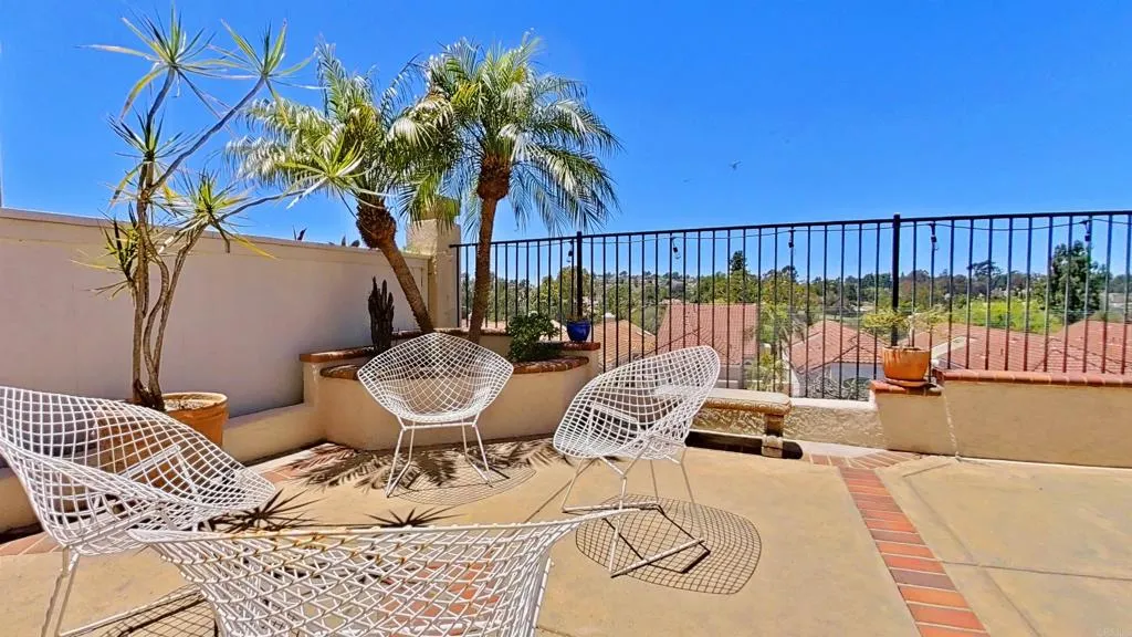 https://cdn.realtyfeed.com/cdn/127/306536303/b702a84cf614ba773d516d2724d567d8.webp