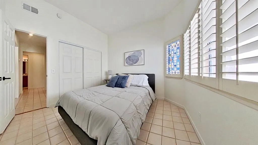 https://cdn.realtyfeed.com/cdn/127/306536303/c58aab57fc87d1f9f70cb26cdc5eae1a.webp