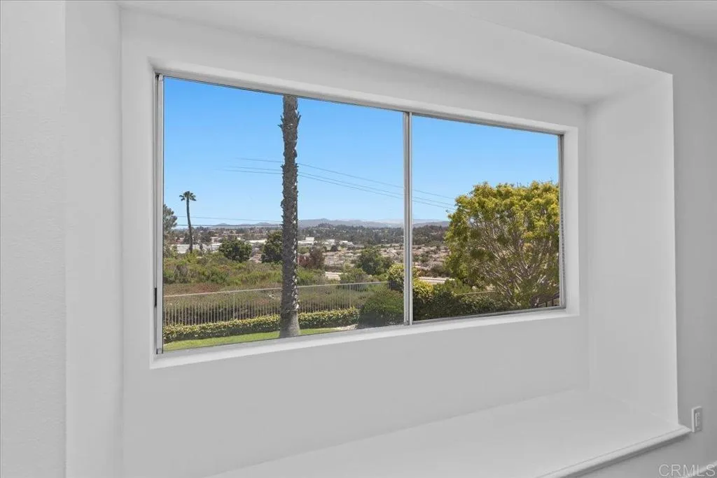 https://cdn.realtyfeed.com/cdn/127/306536304/6dd83b23b467f51362ba21bf6df37a43.webp