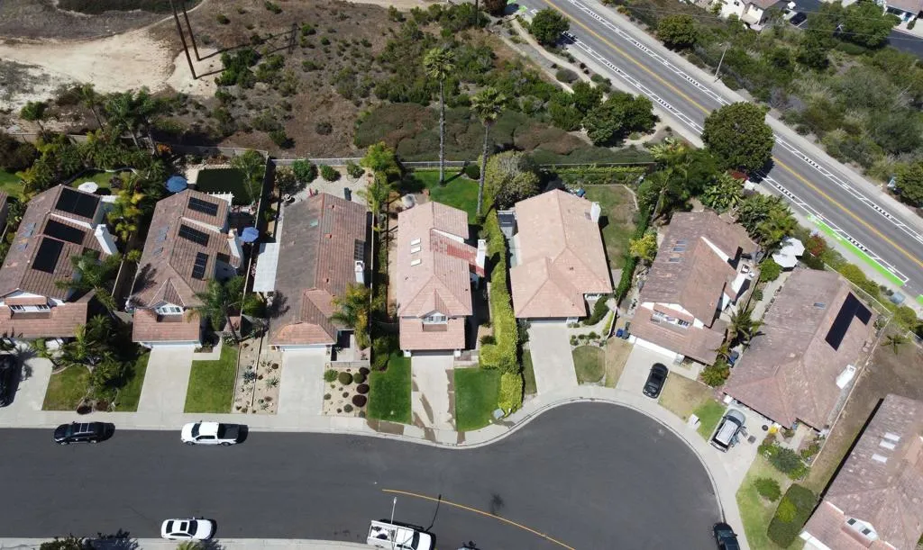 https://cdn.realtyfeed.com/cdn/127/306536304/c4e9d0ce9aea057ae47e64441529ab24.webp
