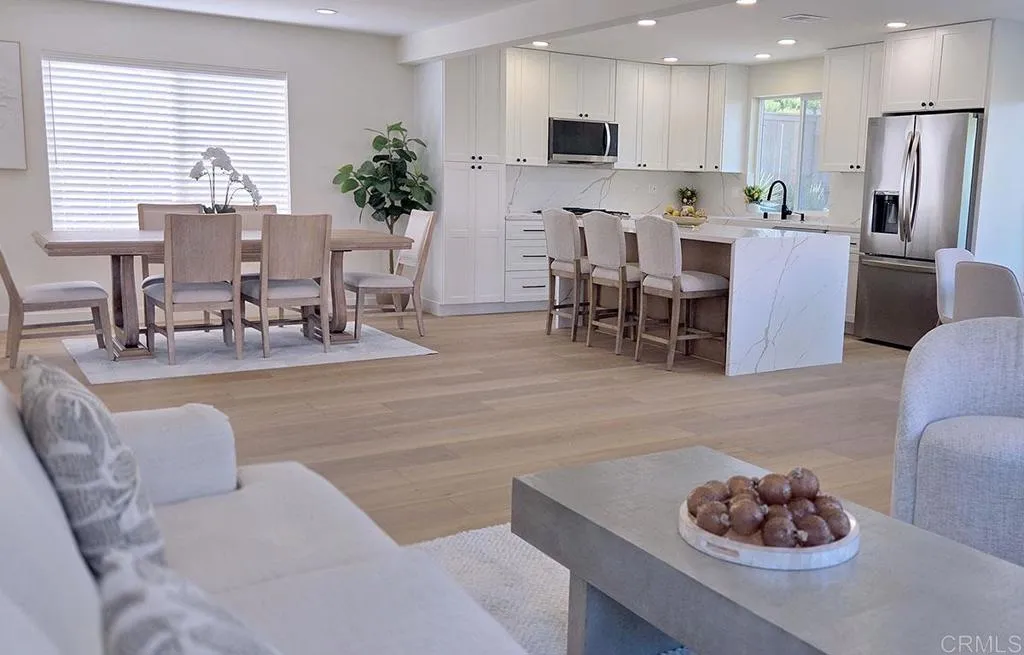 https://cdn.realtyfeed.com/cdn/127/306536304/e448c2df4797b69162f91f2d02f989c7.webp