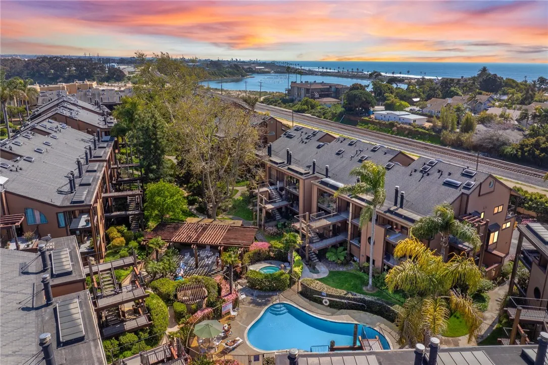 https://cdn.realtyfeed.com/cdn/127/306536315/31610363ba9edb3bc84281c65e20e22e.webp