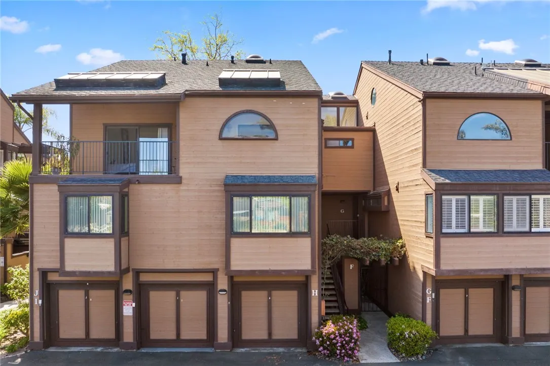 https://cdn.realtyfeed.com/cdn/127/306536315/7be850e58140db3ef7c6620e446184bc.webp