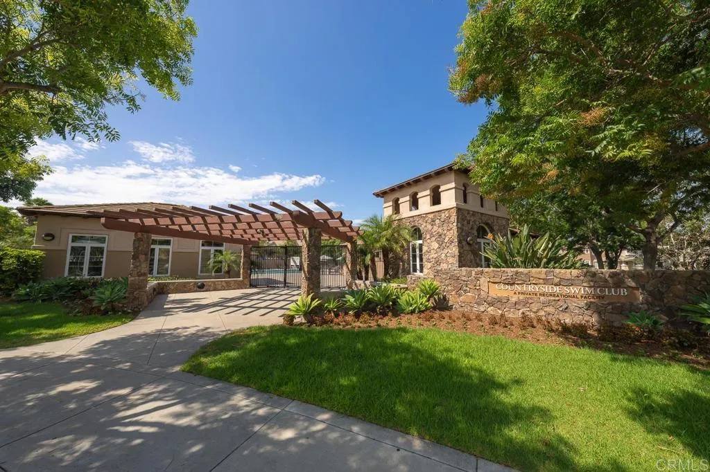 https://cdn.realtyfeed.com/cdn/127/306536354/14b62b3bcbca29386dc590dba72153c8.webp