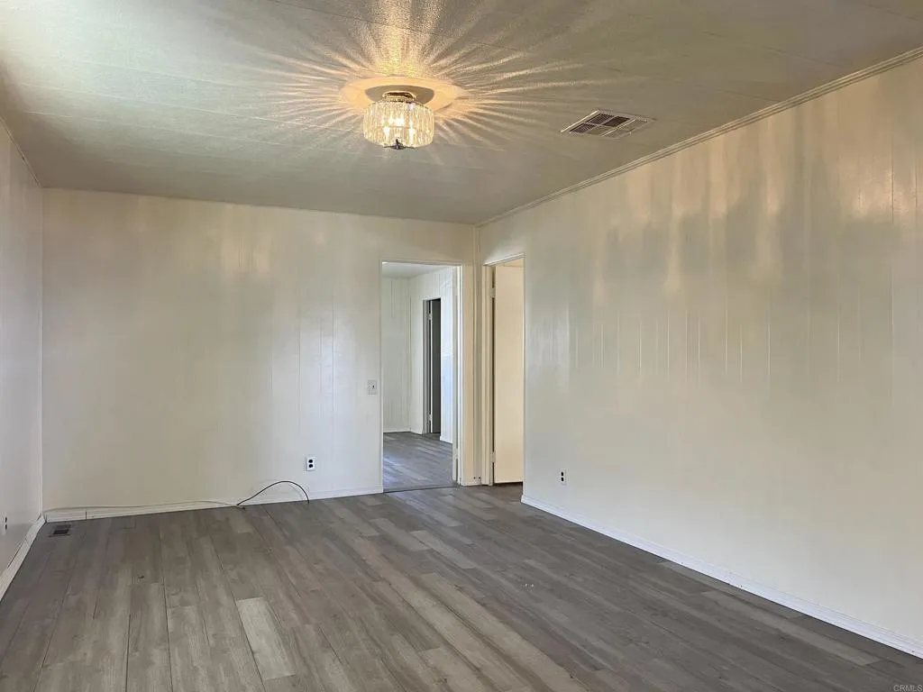 https://cdn.realtyfeed.com/cdn/127/306536386/4599a3d2eaa1f574c4ea65cf938b97a0.webp