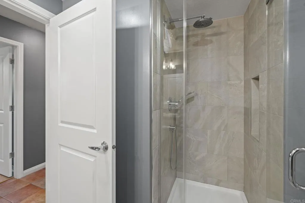 Photo #18: PTP2506806 Listing: Photo #18