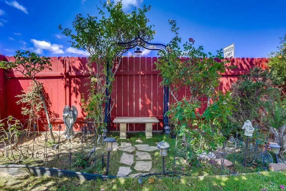 https://cdn.realtyfeed.com/cdn/127/306536394/1c1e0b7671278e496cb41c0436aeabd4.webp