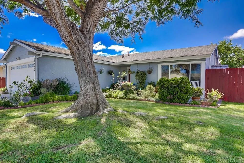 https://cdn.realtyfeed.com/cdn/127/306536394/82c365bafcde4a876bbc8e7dcc48b43a.webp