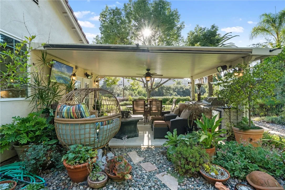 https://cdn.realtyfeed.com/cdn/127/306536404/6678f91d82534df3413c7435e1c806a0.webp