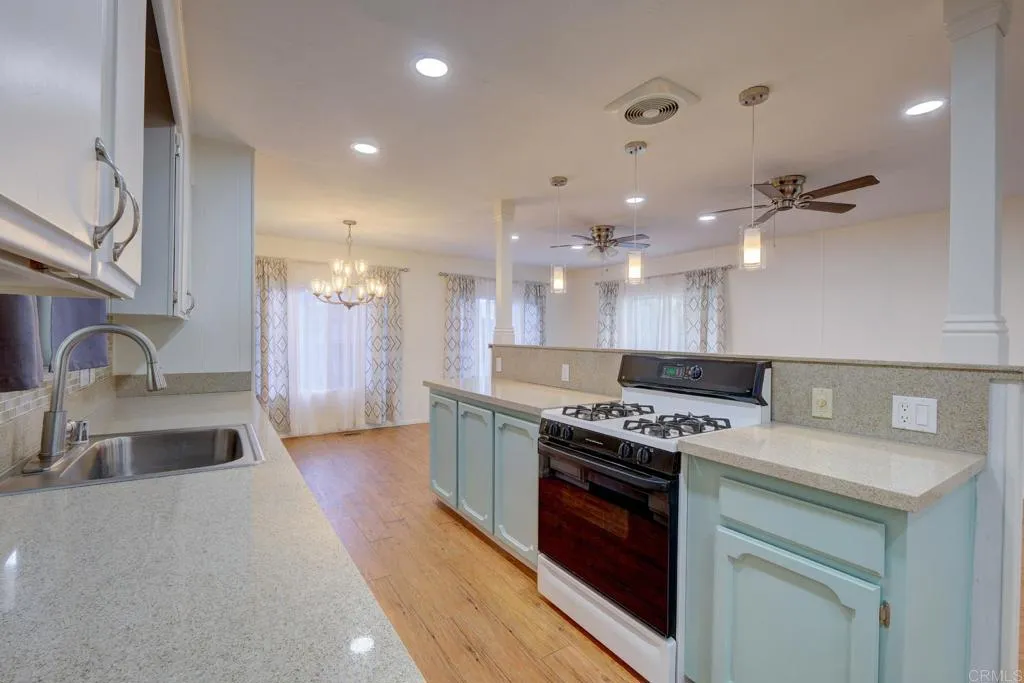 https://cdn.realtyfeed.com/cdn/127/306536435/4078881f520cda648069351c35bcaed4.webp