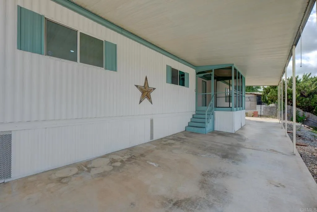 https://cdn.realtyfeed.com/cdn/127/306536435/53762d1ee80cab4010bafa26baf96186.webp