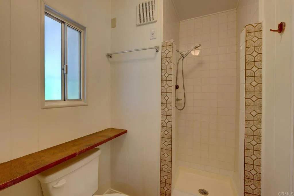 https://cdn.realtyfeed.com/cdn/127/306536435/b9503131bef1b926d90ea7f50fbf265e.webp
